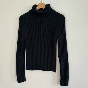A&F sweater